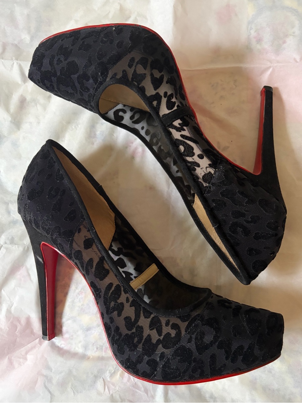 Jessica Simpson Black Mesh Leopard Print High Heel Pumps with Red Sole